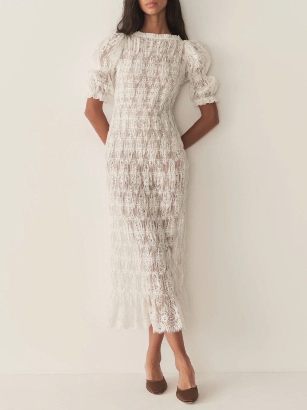 Doen Raquella Lace dress in Salt size small. Like new! - Picture 3 of 11